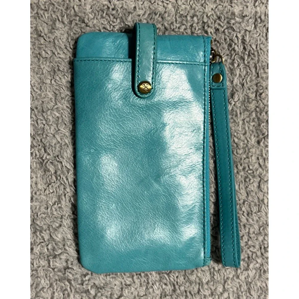Hobo leather phone wallet wristlet turquoise